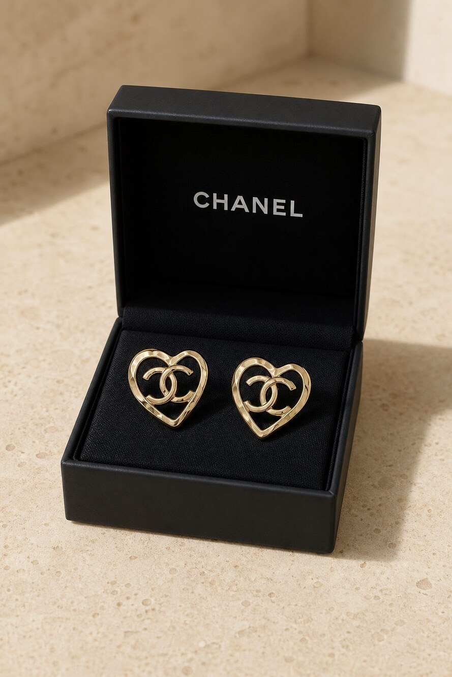 CHANEL Classic Parisian Earrings Style 26 | New with Box - Picture 7 of 9
